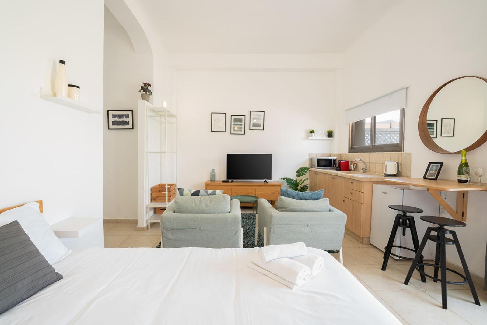 Yarkon - By Beach Apartments Tlv Tel Aviv Room photo