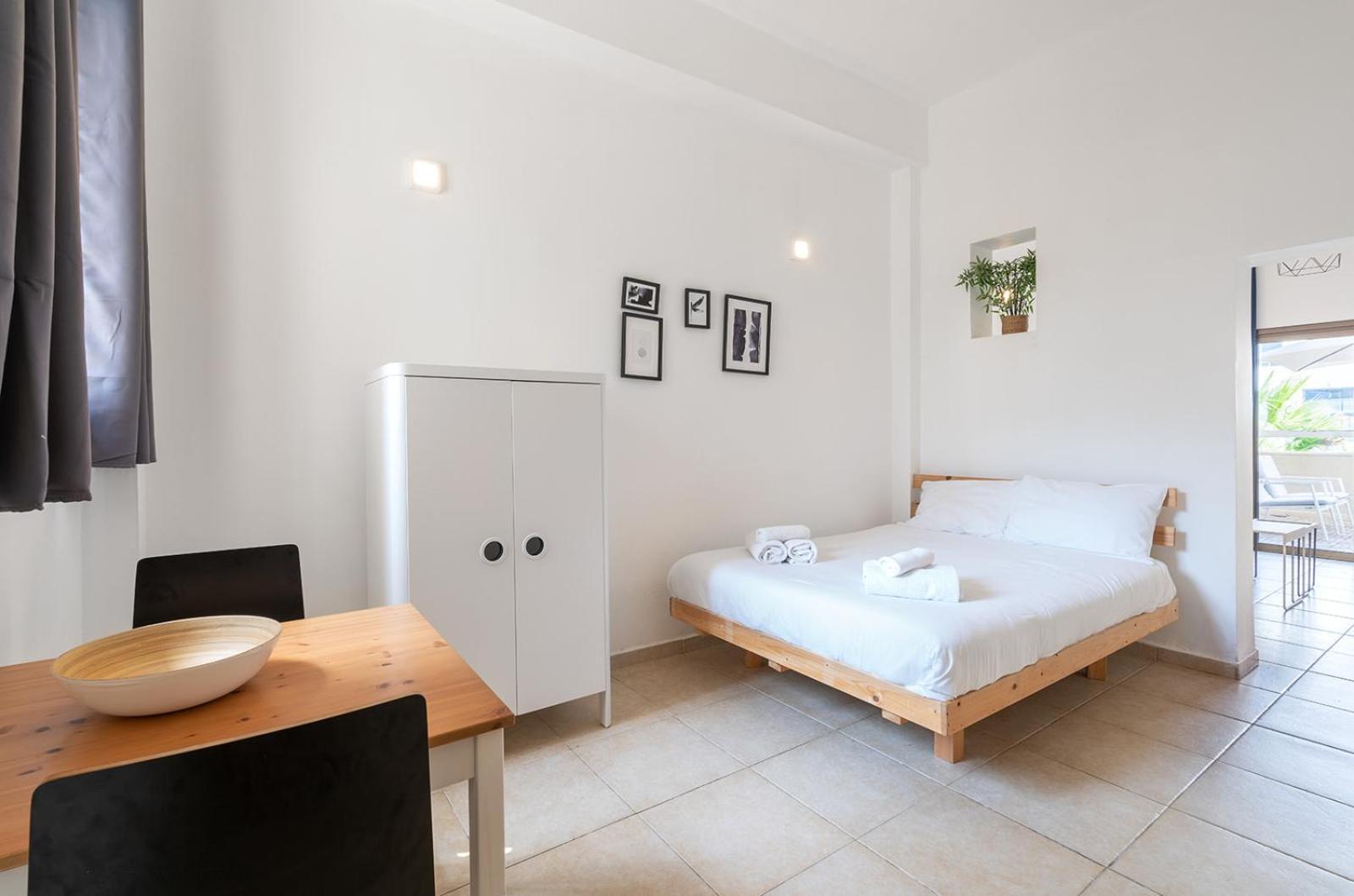 Yarkon - By Beach Apartments Tlv Tel Aviv Room photo